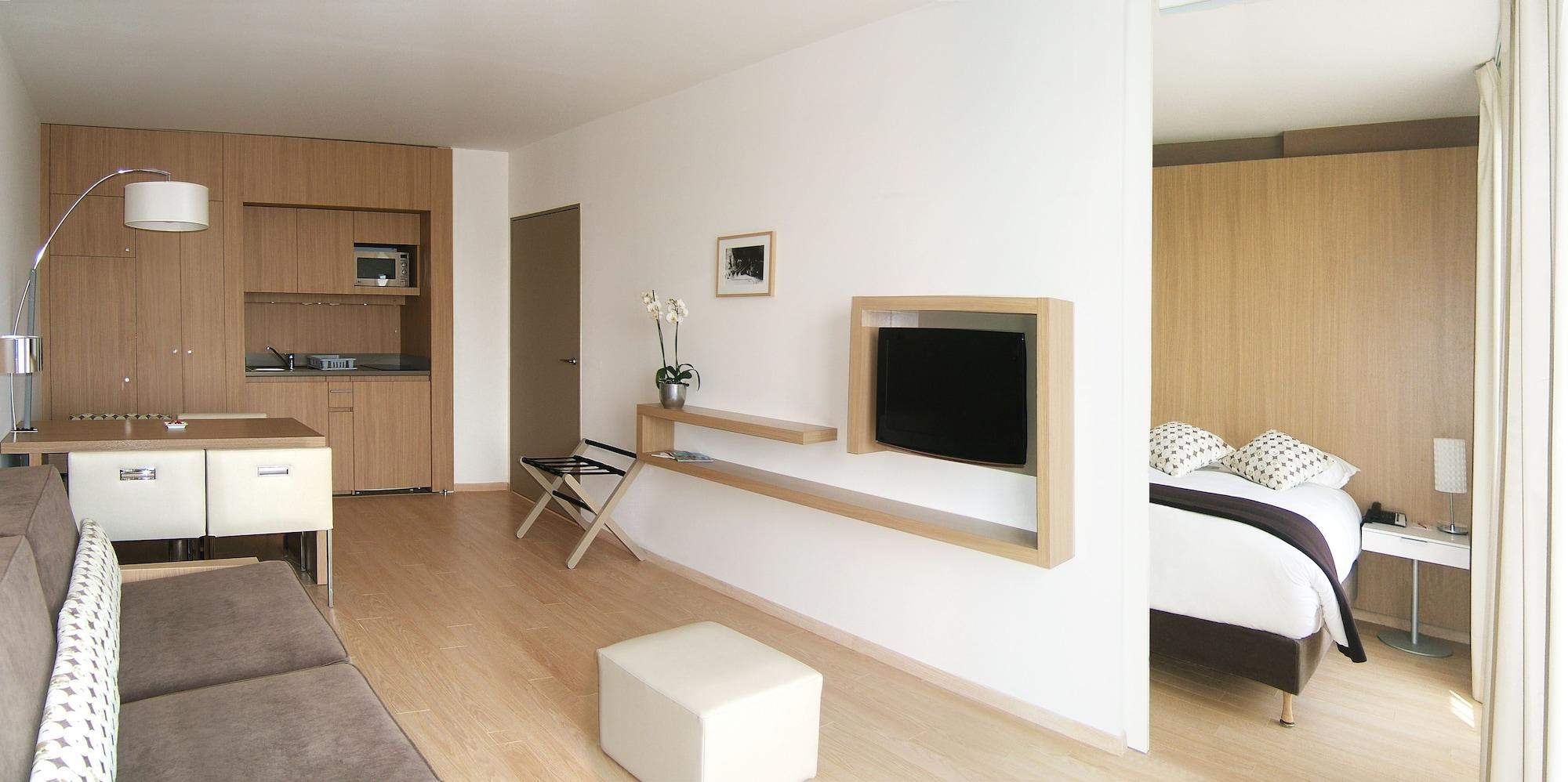 Residhome Carrieres La Defense Exteriör bild